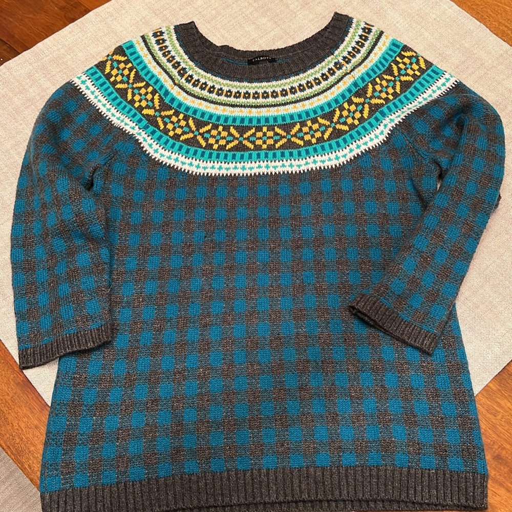 TALBOTS JACQUARD CREWNECK SWEATER